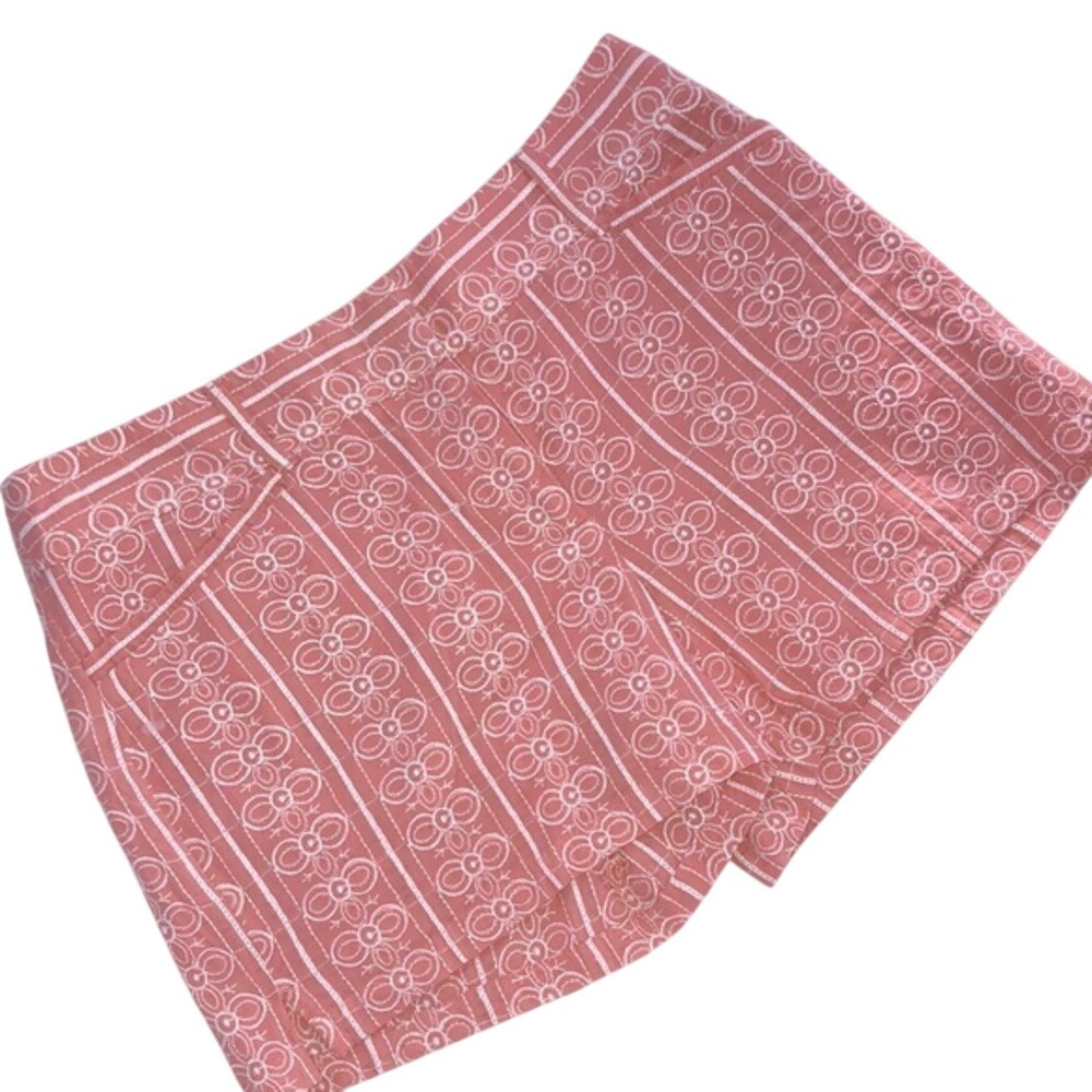 Loft Outlet 4"‎ Short Embroidered Floral Coral Pink Womens Size 2